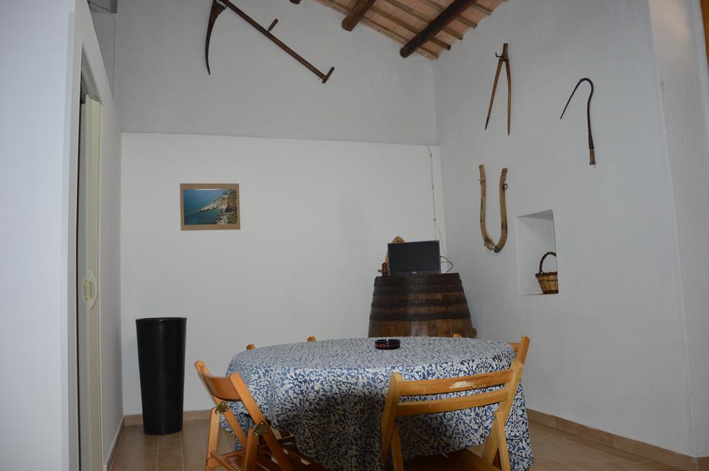 Casa Vacanze Scurati Villa Custonaci Szoba fotó